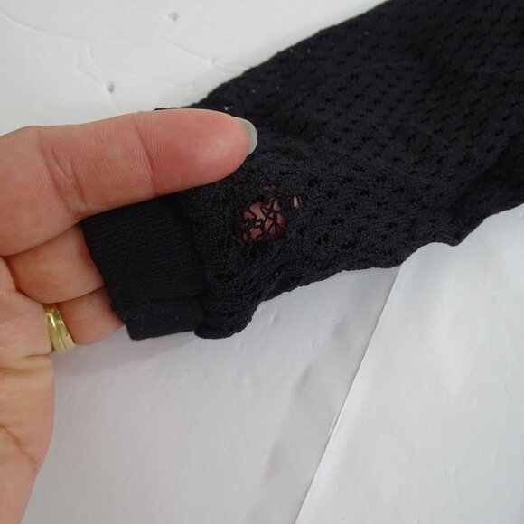 France Mode Black Mesh Studded Star Graphic Top Women Size S 3/4 Sleeve FLAW - Picture 12 of 12